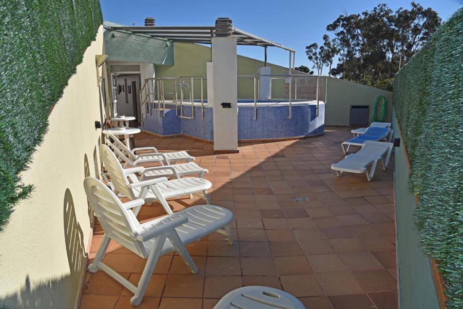 Apartamentos Ar Dosjoimi Lloret de Mar Exterior foto